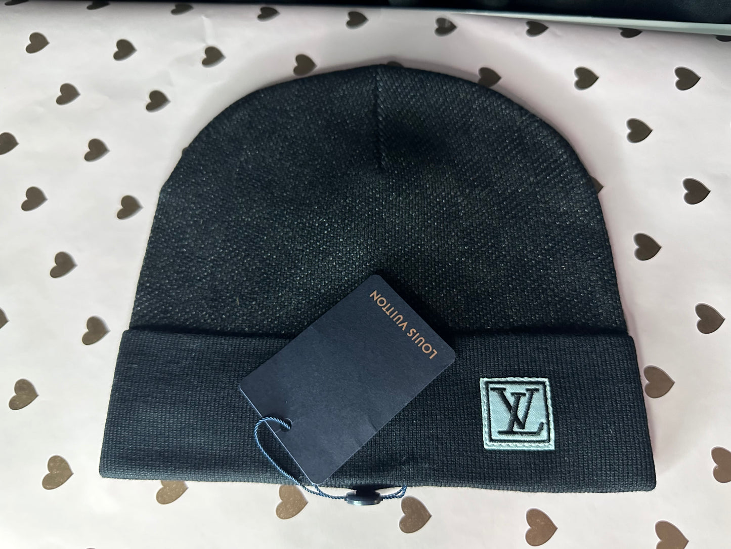 LoVe Luisito Beanie