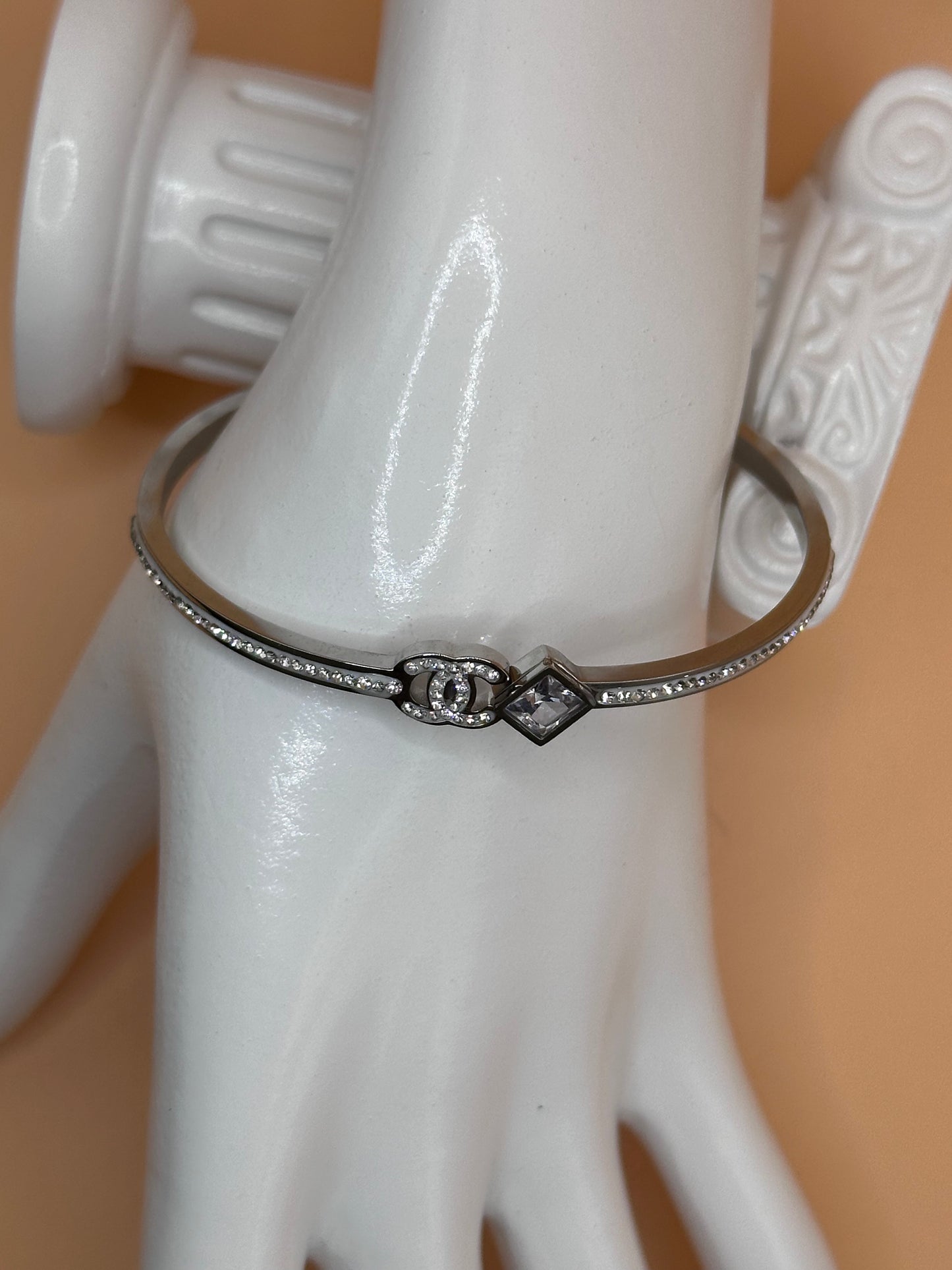 Brazalete de diseñador Canal Inspired Amarillo