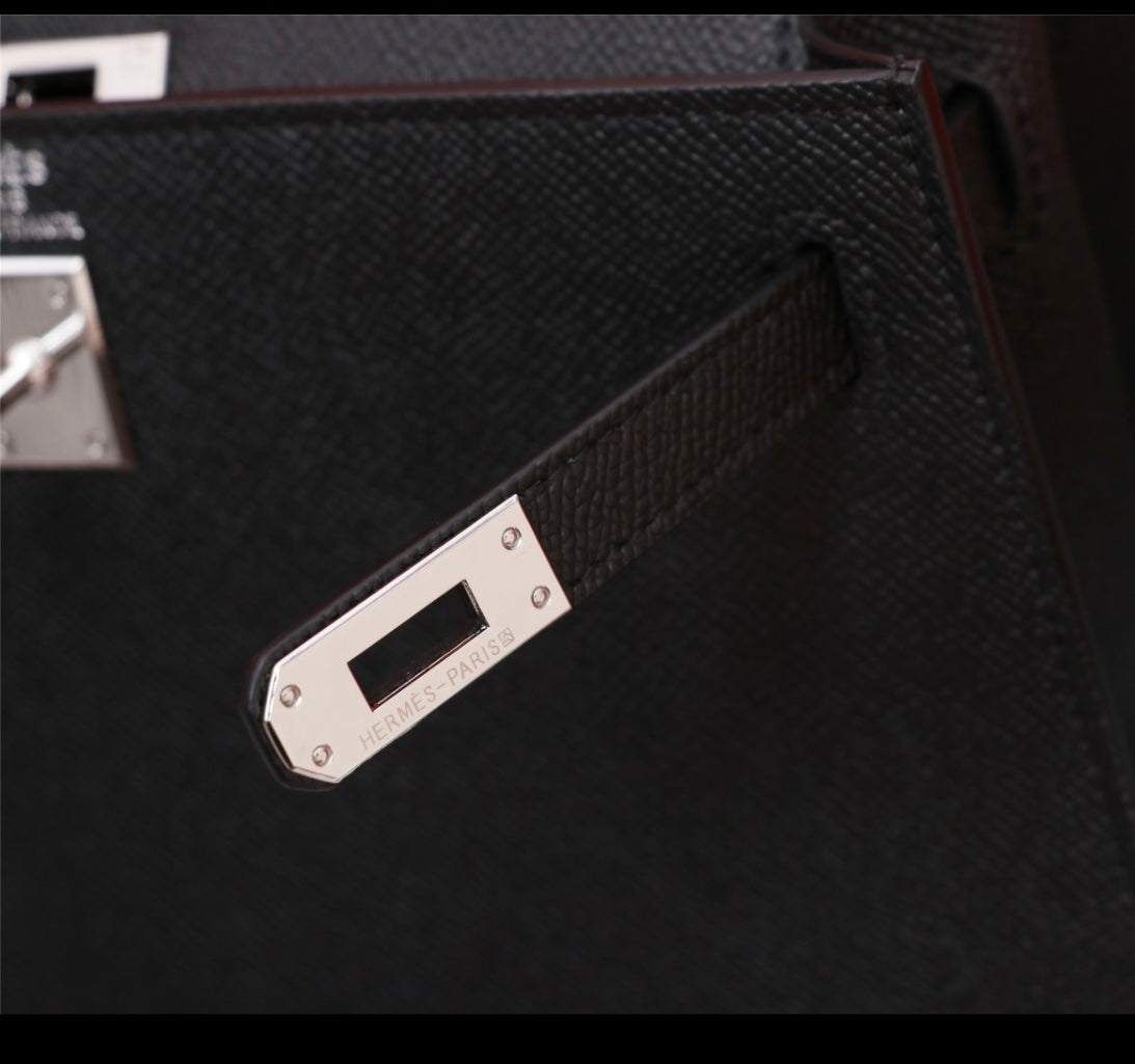 Her S Kel E Handbag 25 cm Epsom Leather Available
