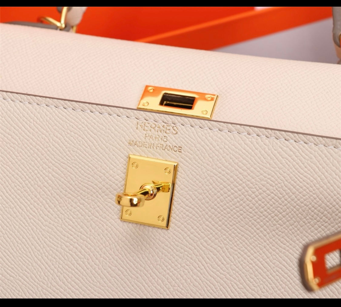 Her S Kel E Handbag 25 cm Epsom Leather