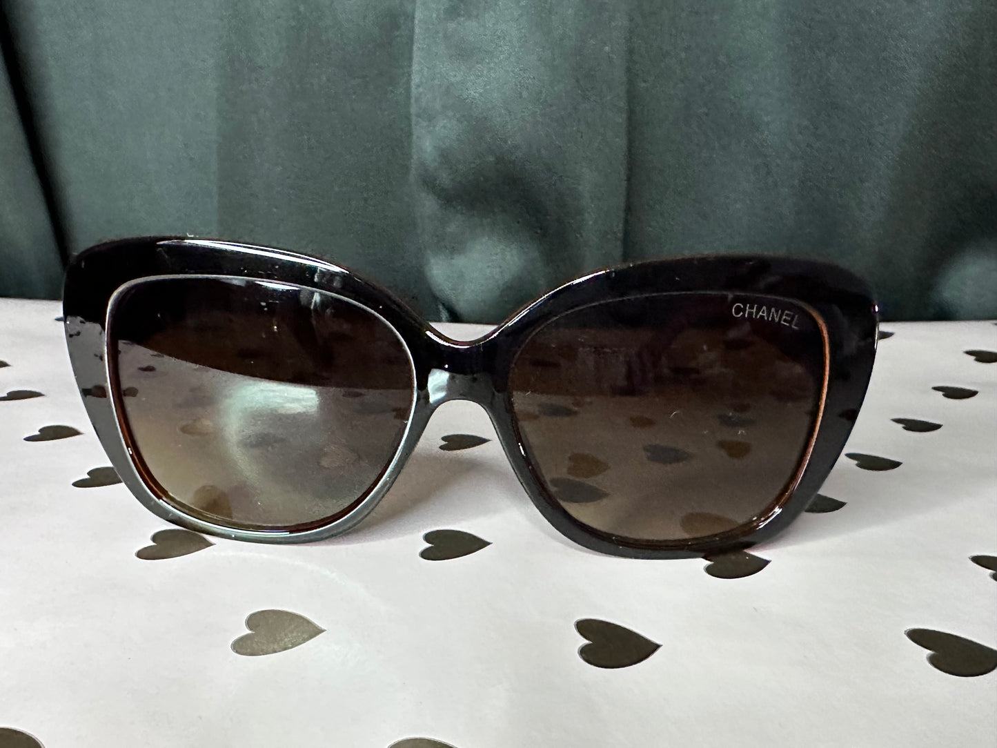 Gafas de sol de diseñador inspiradas en Canal