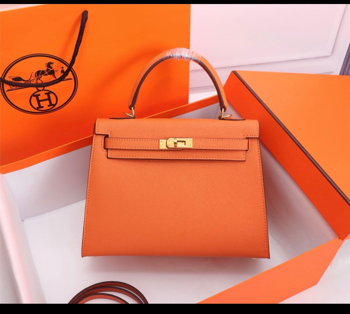 Her S Kel E Handbag 25 cm Epsom Leather