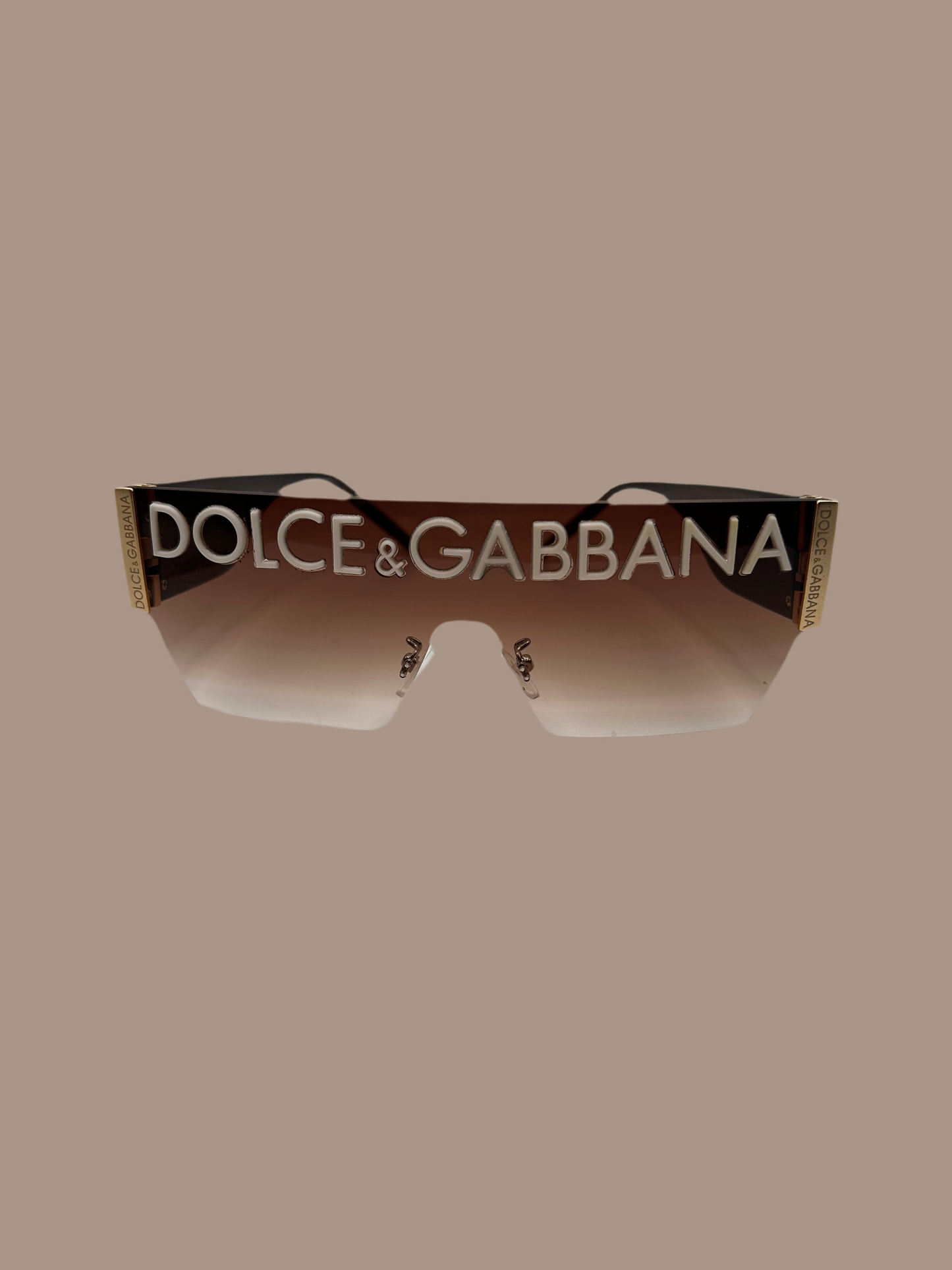 Gafas de sol de diseñador inspiradas en DG