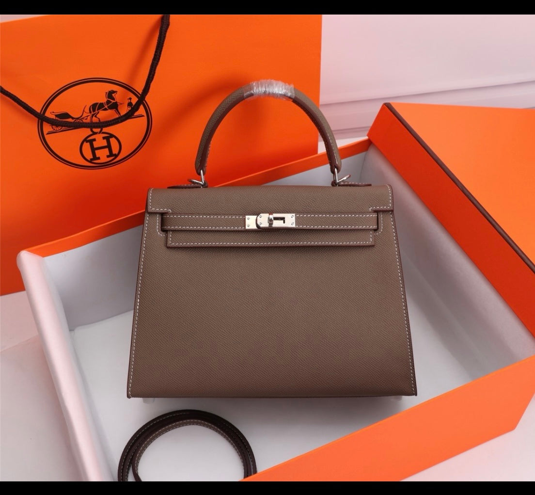 Her S Kel E Handbag 25 cm Epsom Leather
