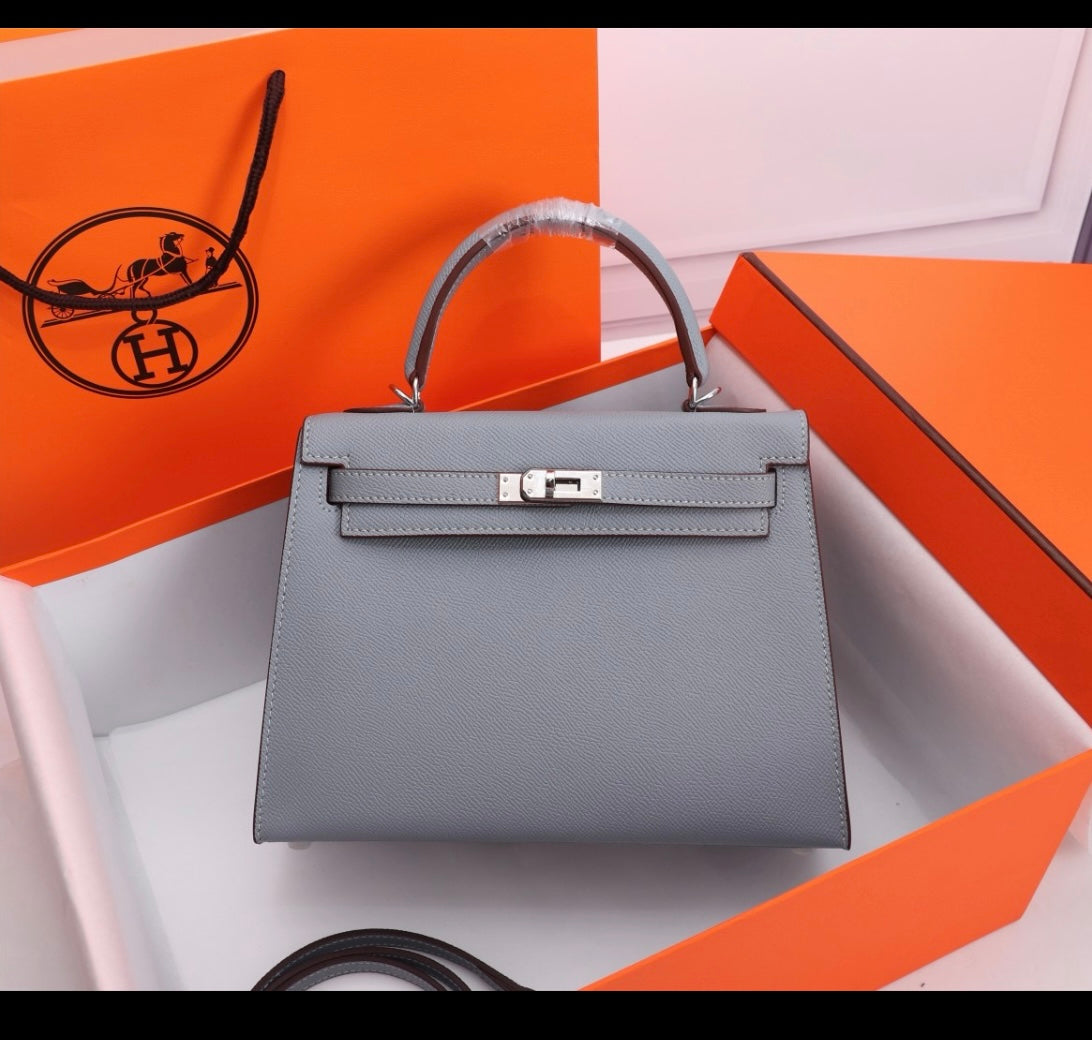 Her S Kel E Handbag 25 cm Epsom Leather