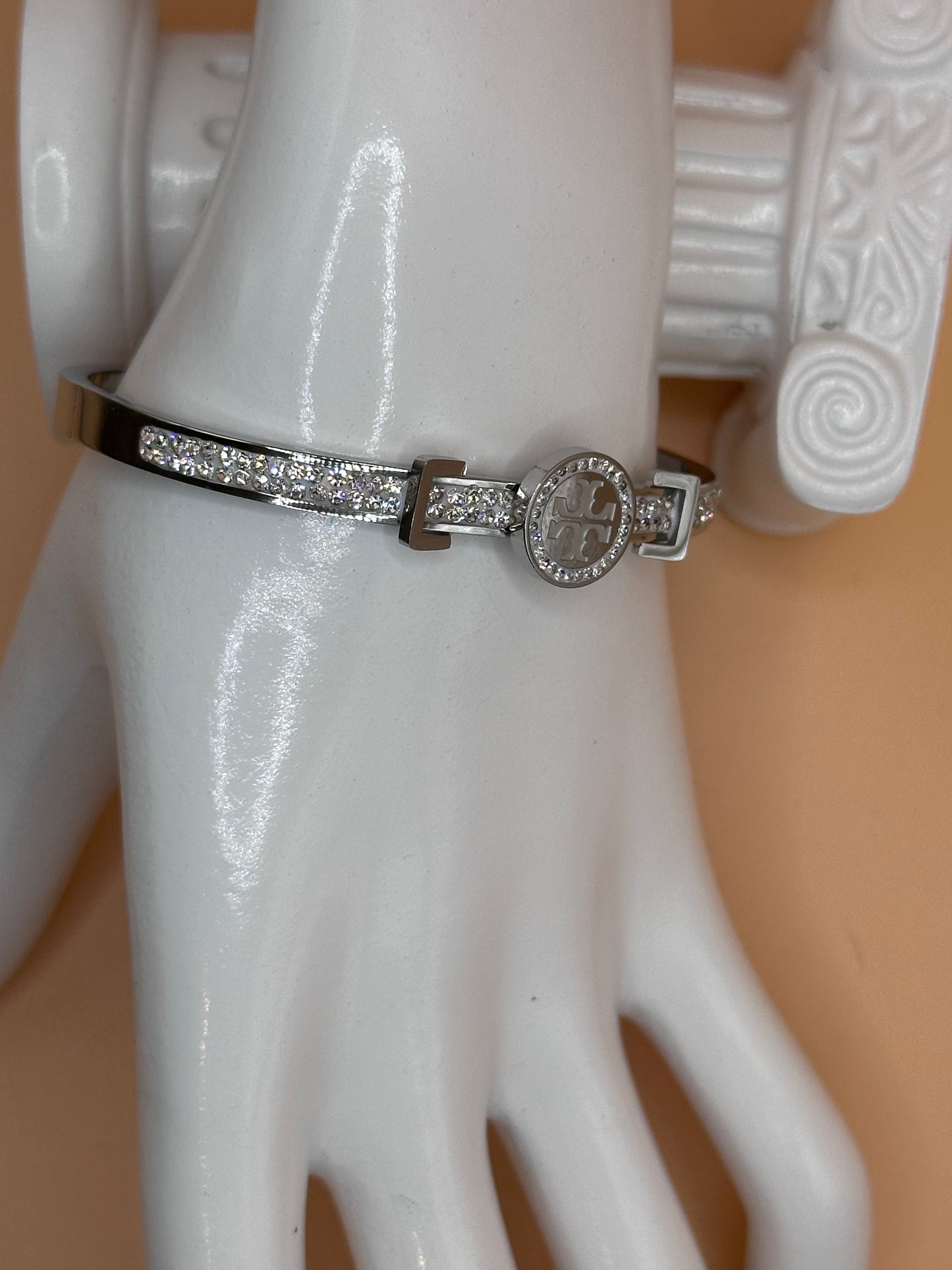 Brazalete de diseñador inspirado en Tor en plata
