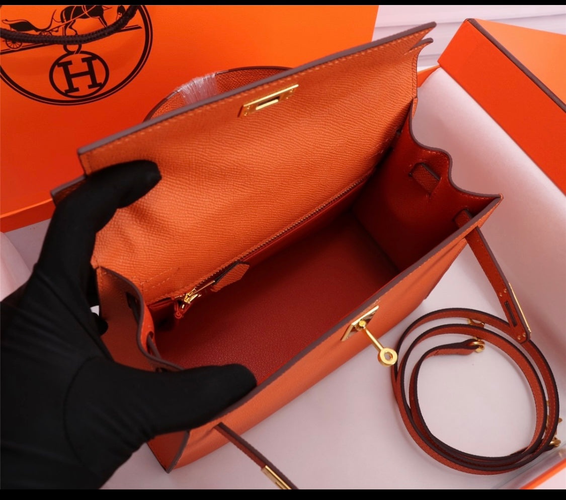 Her S Kel E Handbag 25 cm Epsom Leather