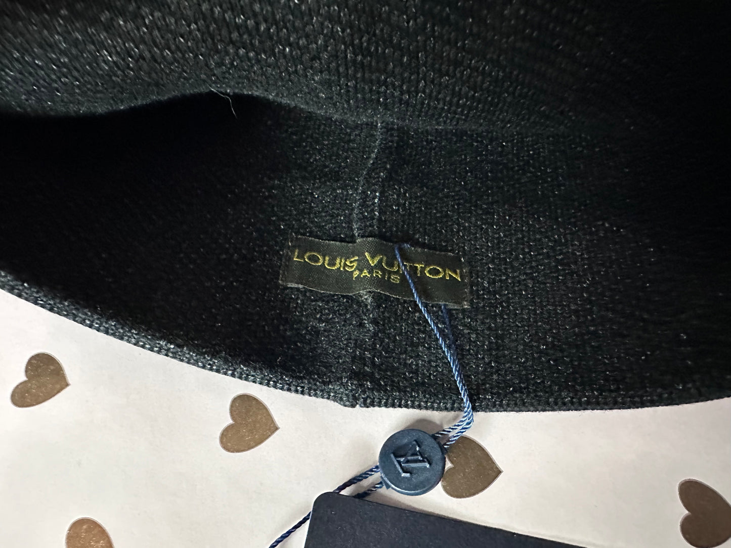 LoVe Luisito Beanie