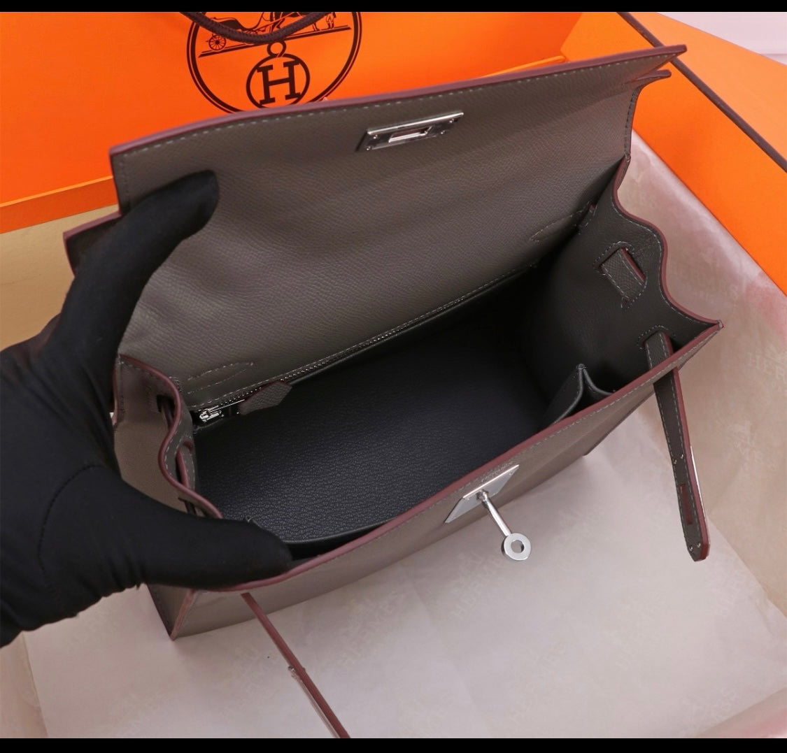 Her S Kel E Handbag 25 cm Epsom Leather