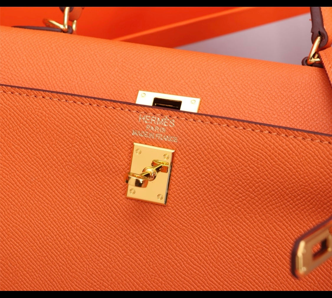 Her S Kel E Handbag 25 cm Epsom Leather