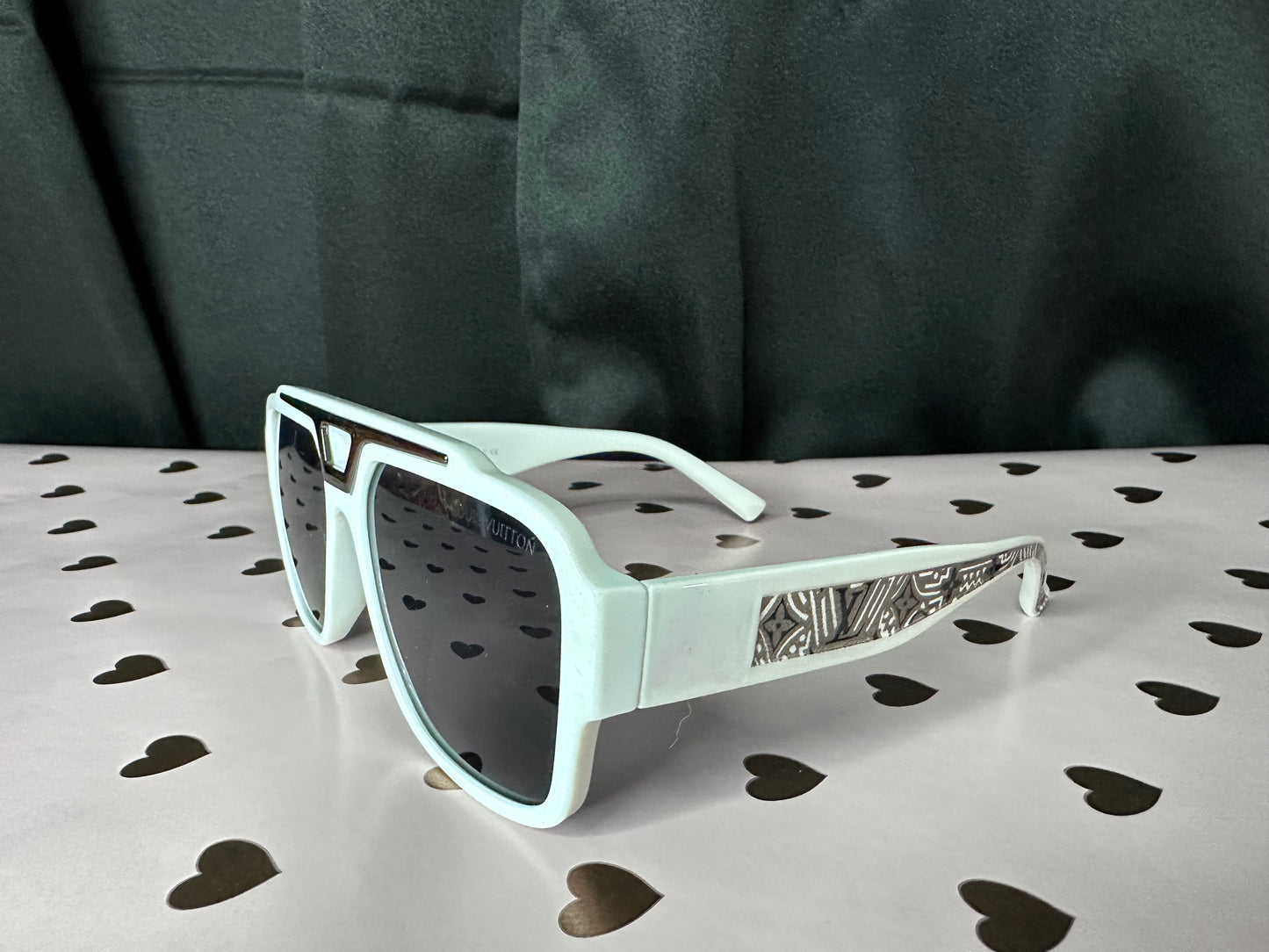 Gafas de sol de diseño inspiradas en Luisito V