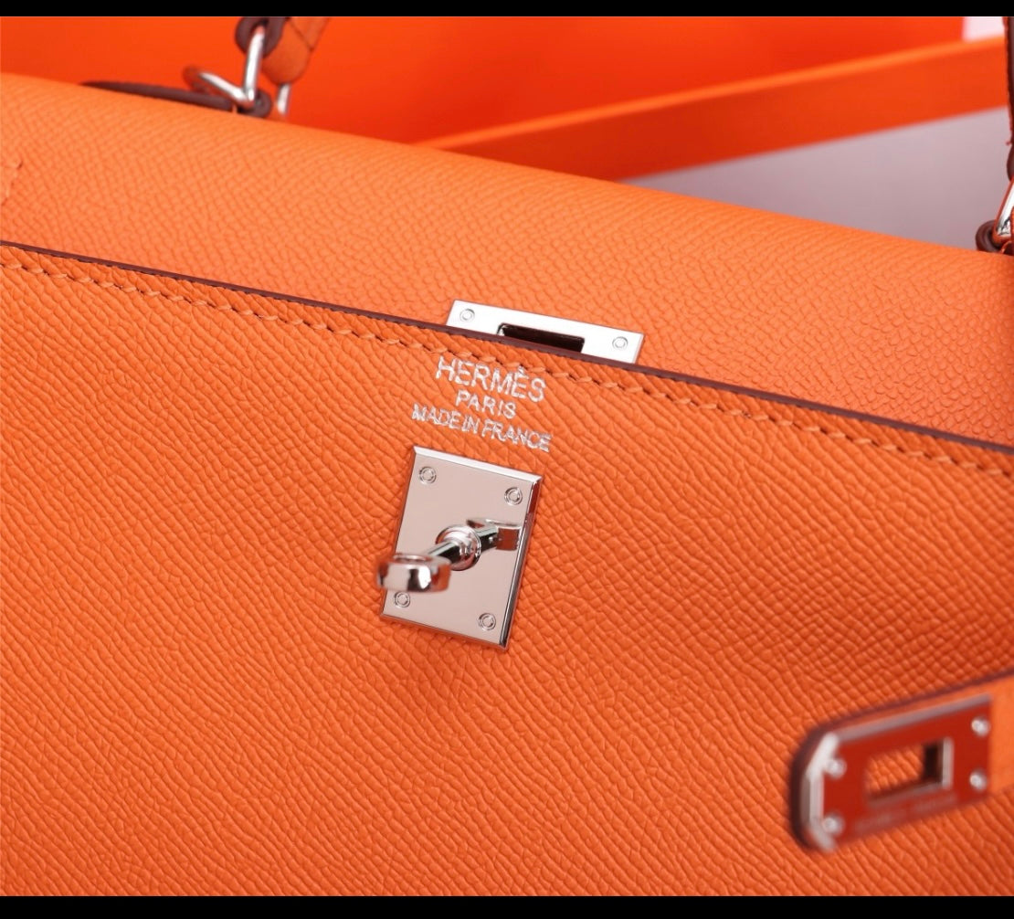 Her S Kel E Handbag 25 cm Epsom Leather