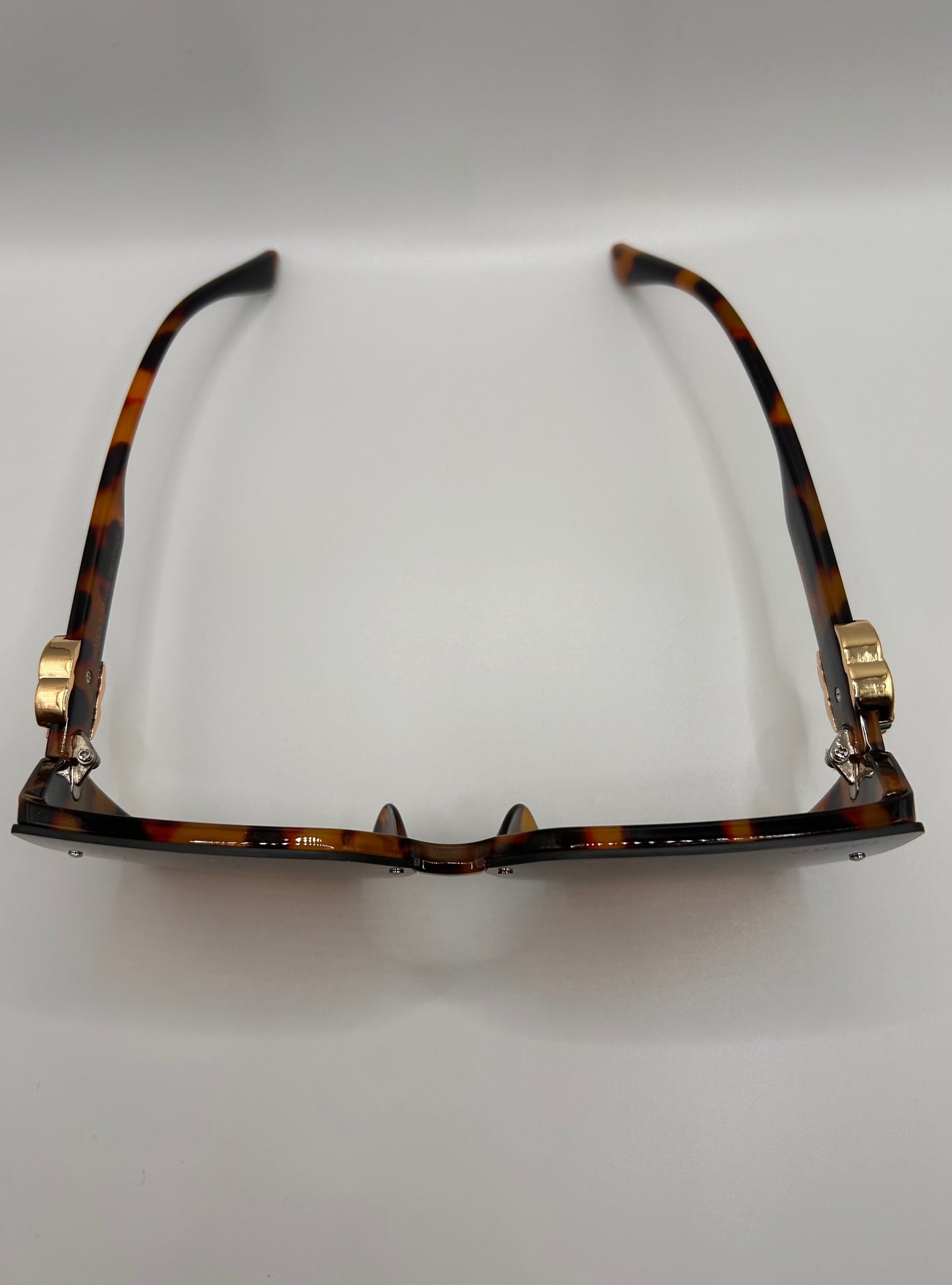 Puchi G Sunglasses with side of bling