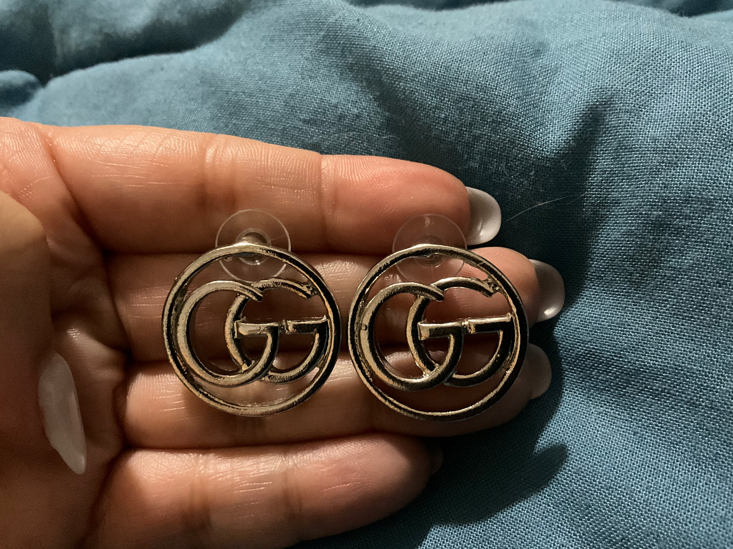 Pendientes Inspirados en Pucchi Plata