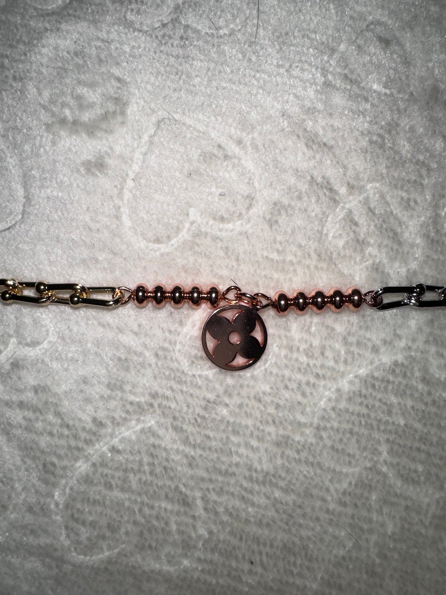 LoVe Luisito Tri-Color bracelet