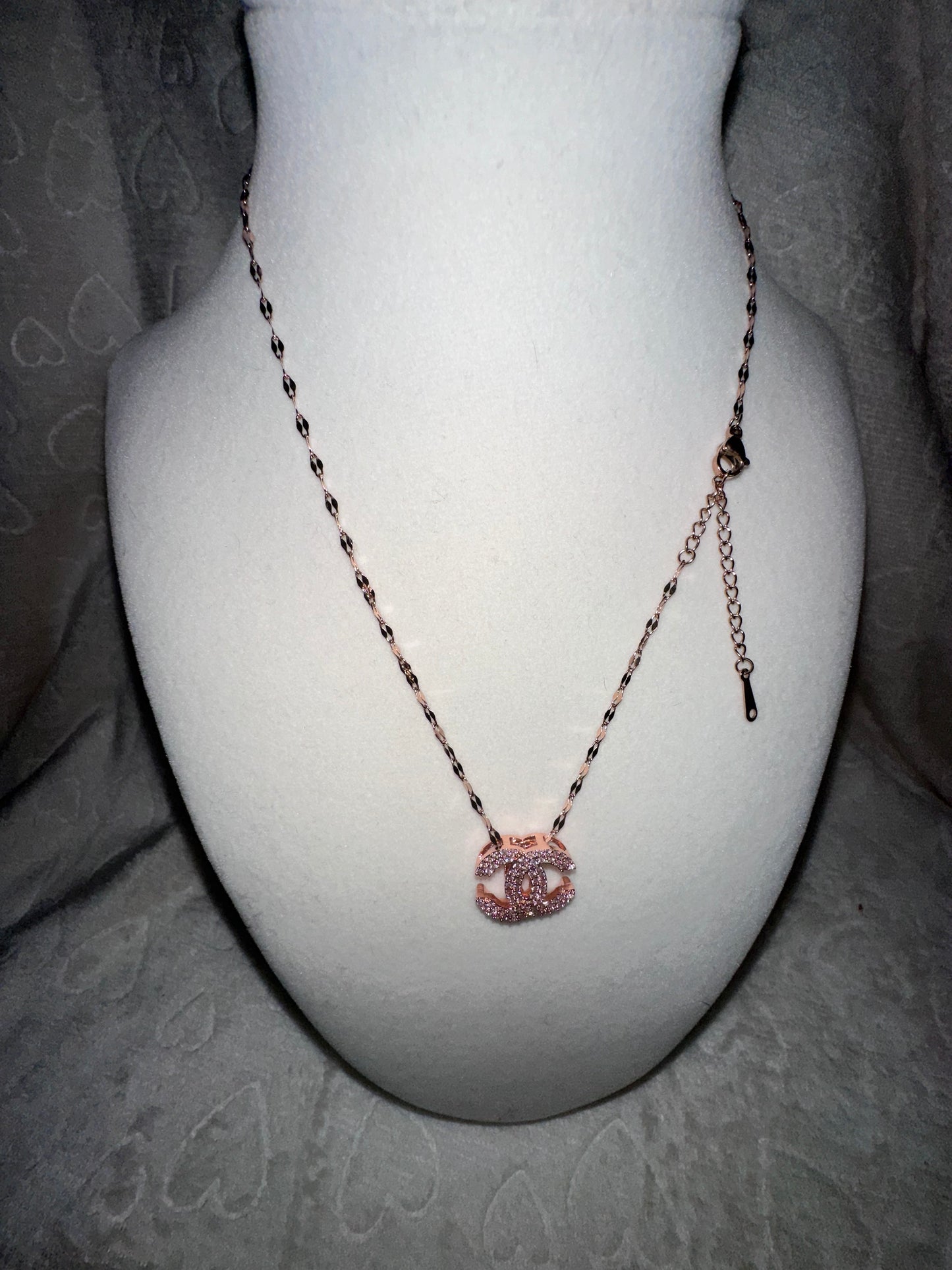 Coco necklace Rose-gold