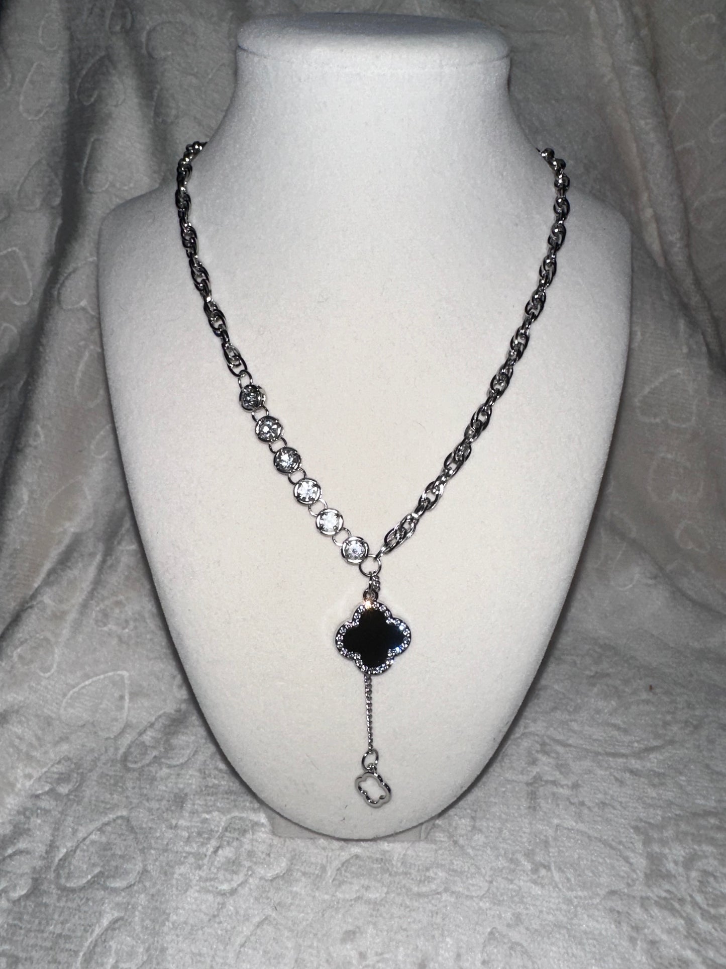 Van CA Clover Necklace with CZ Rhinestones