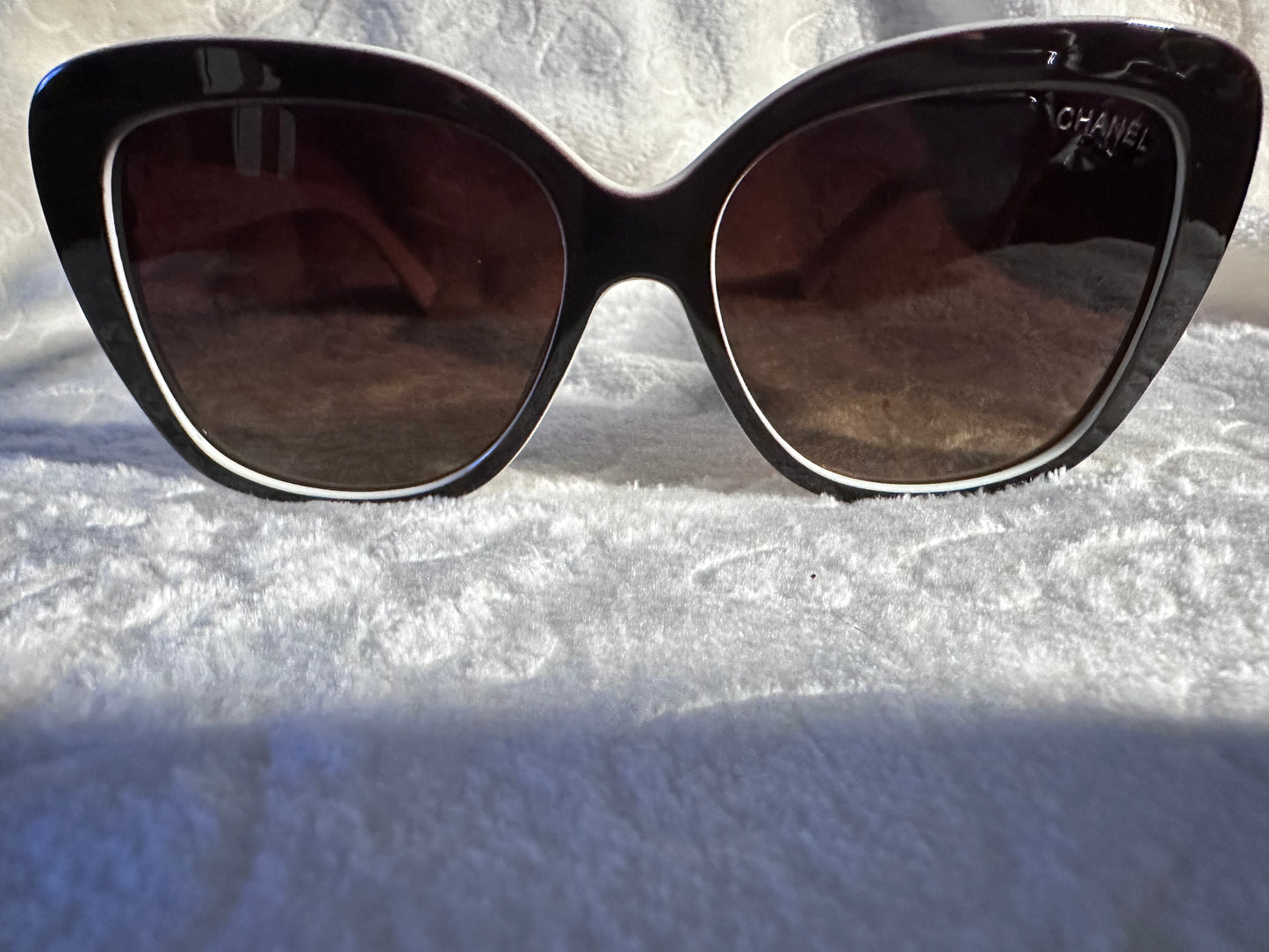 Gafas de sol de diseñador inspiradas en Canal