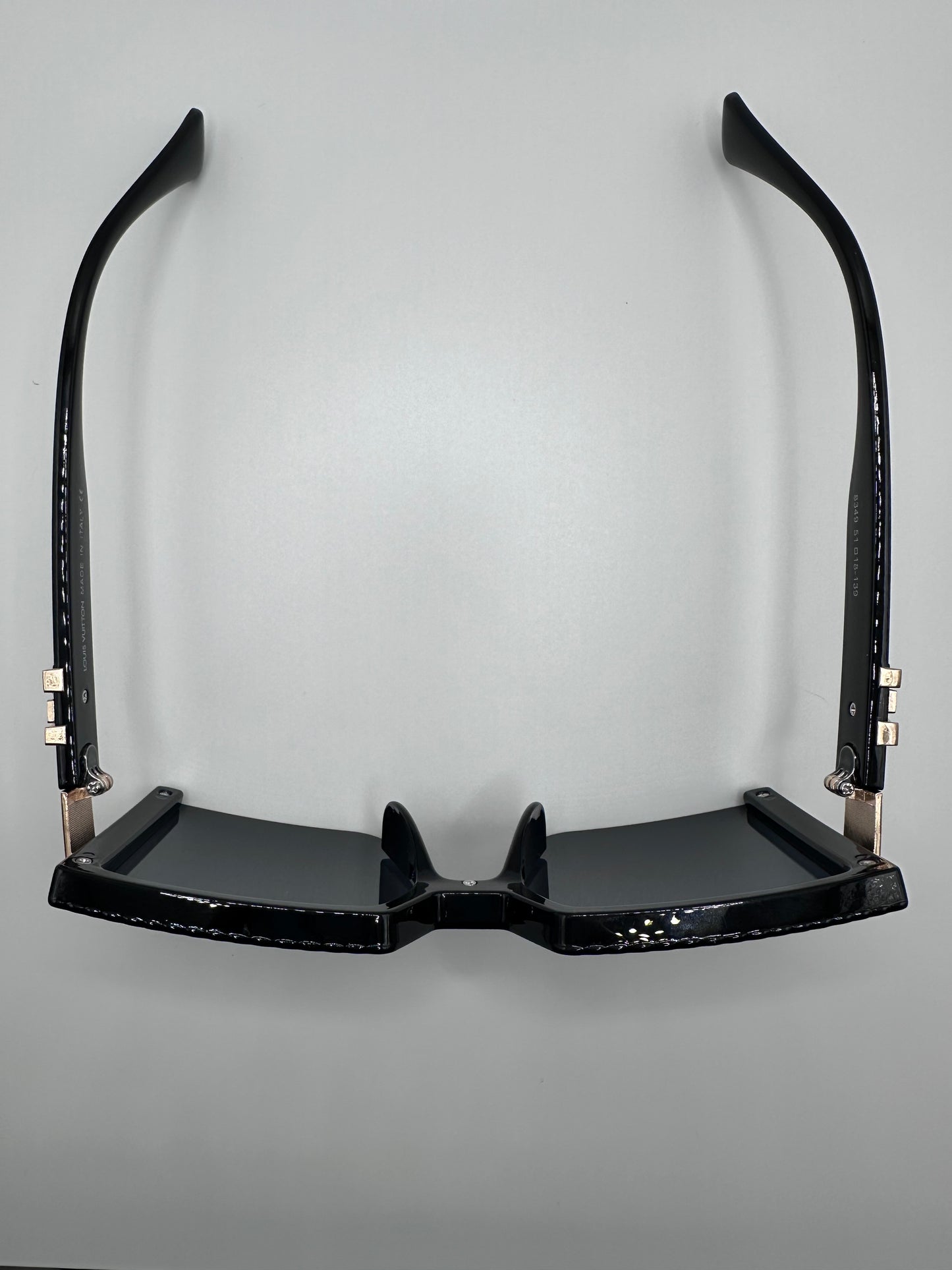 LoVe Luisito Sunglasses