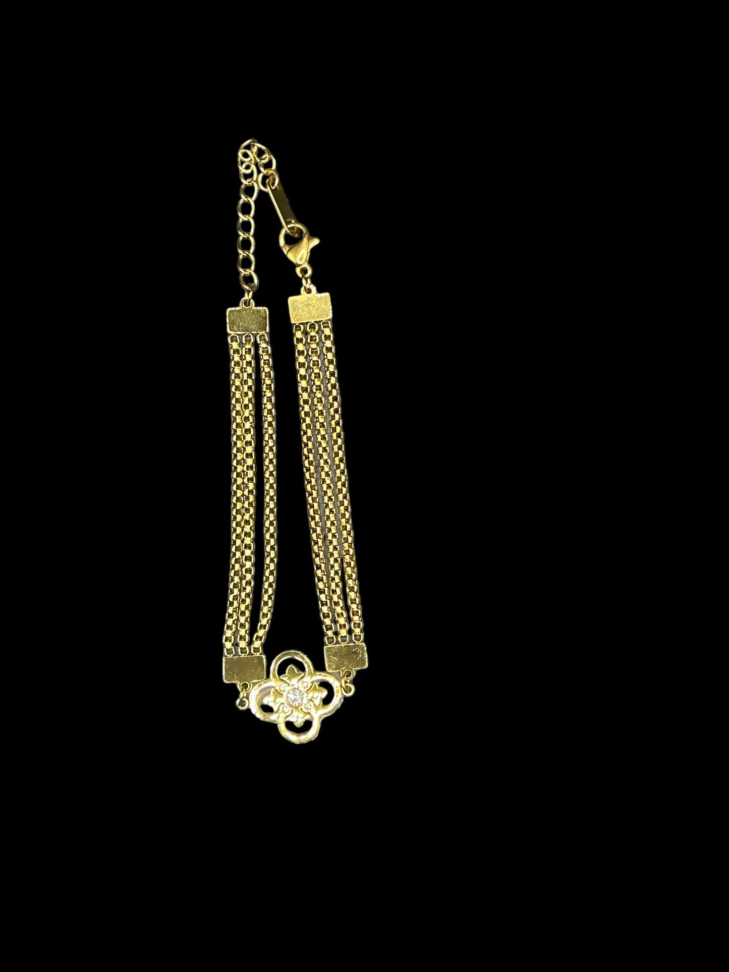 LoVe Luisito bracelet