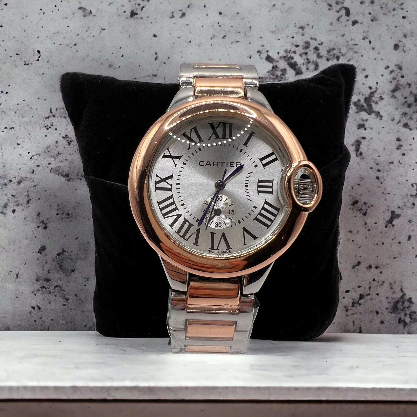 Montre de créateur inspirée de Carti Or rose