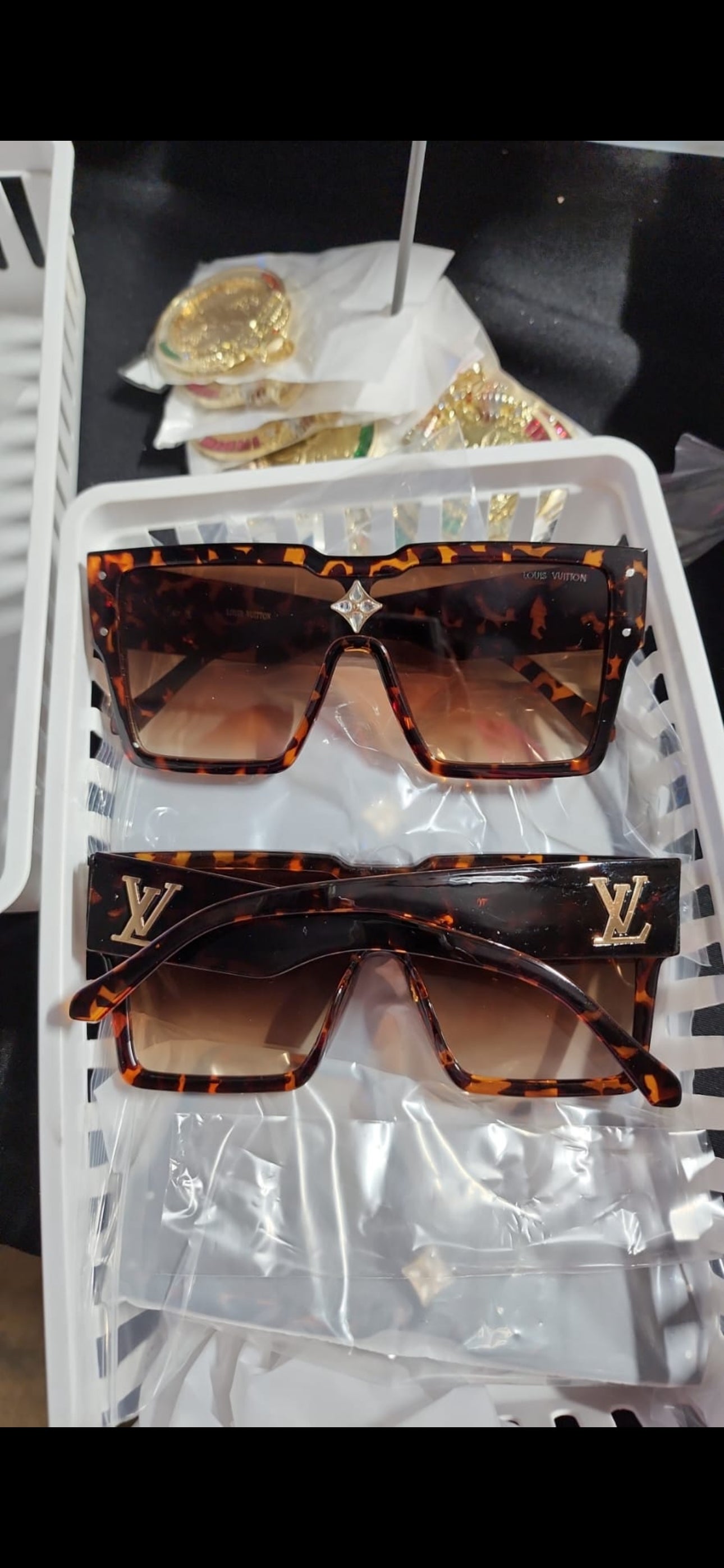 LoVe Luisito sunglasses