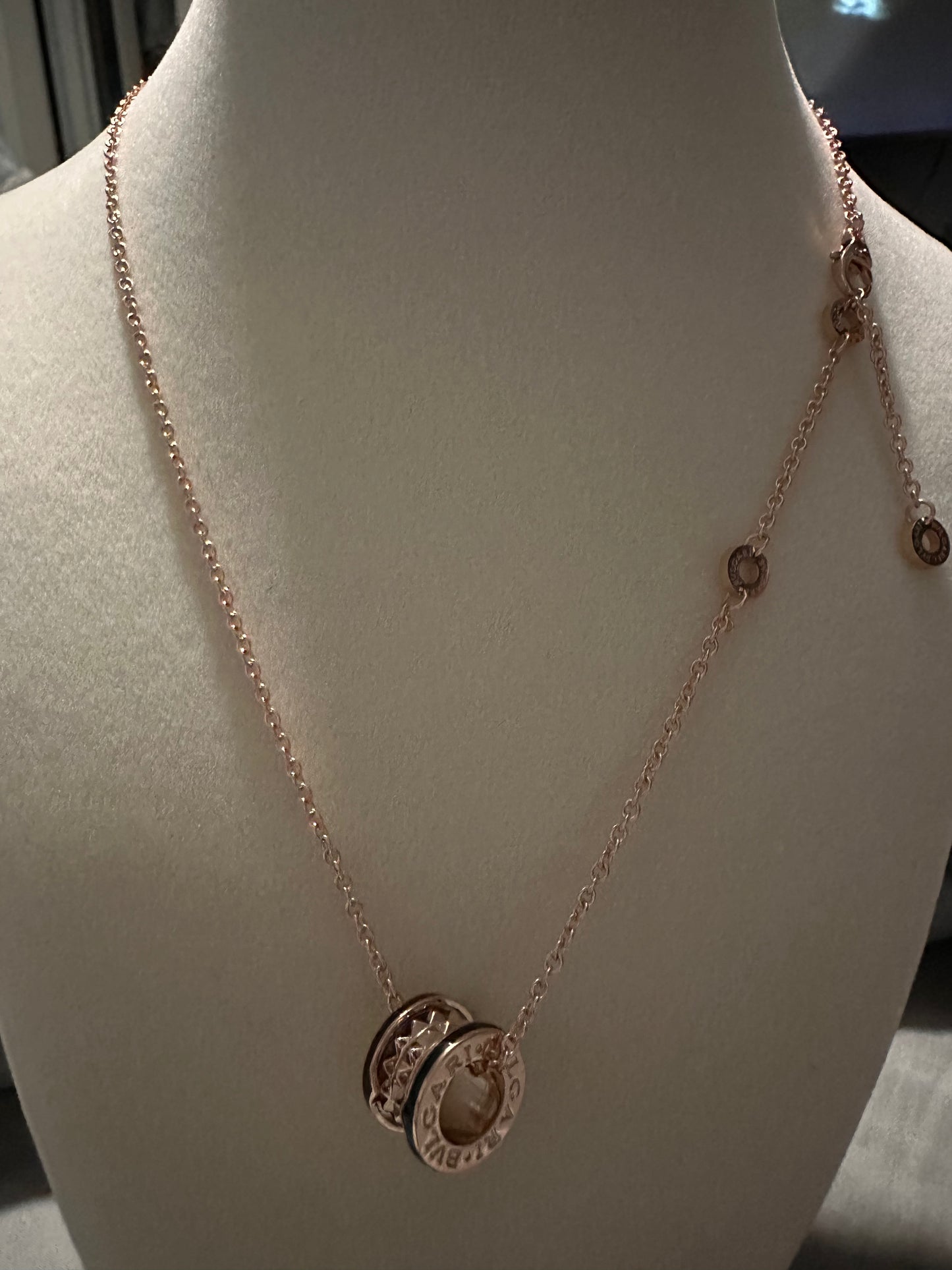 Lgari Rose-Gold Dark Edge Ring with studs necklace