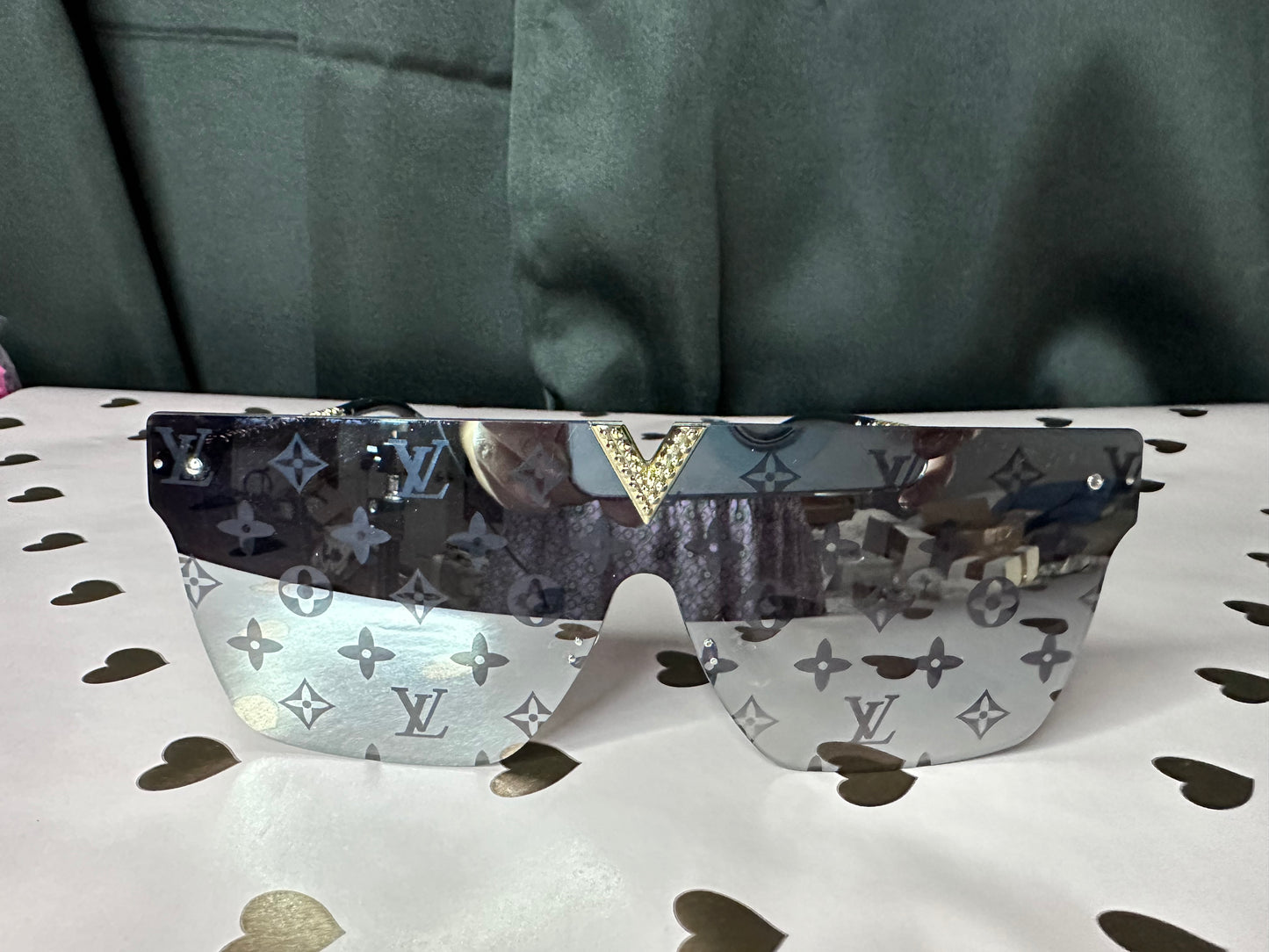LoVe Luisito Sunglasses