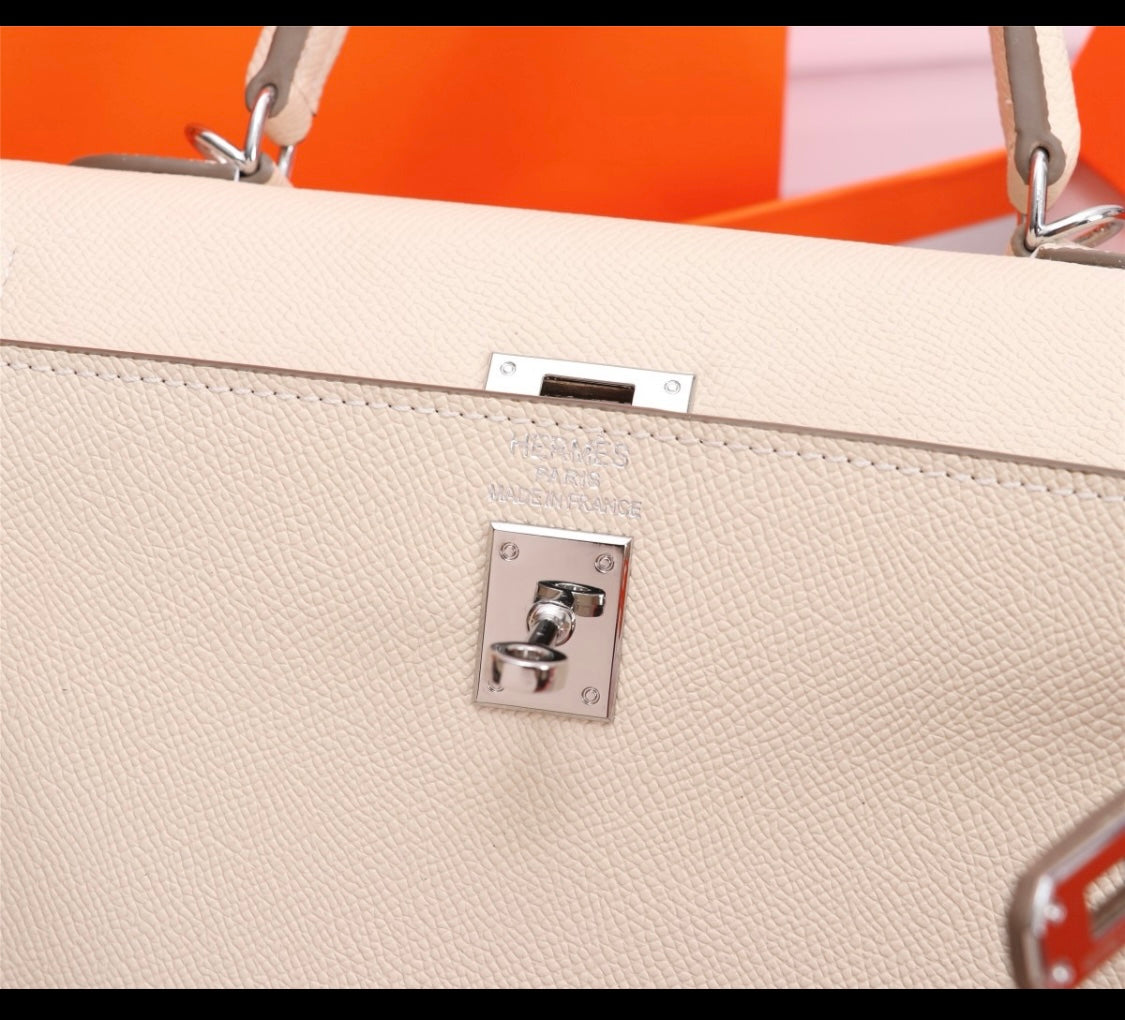 Her S Kel E Handbag 25 cm Epsom Leather Available