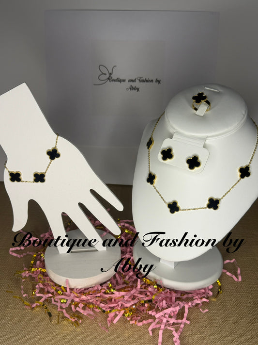 VanCli VCA Clover Set Black with bracelet