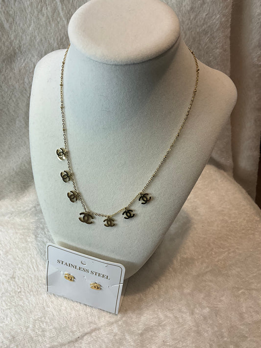 Coco Necklace with Stud earrings