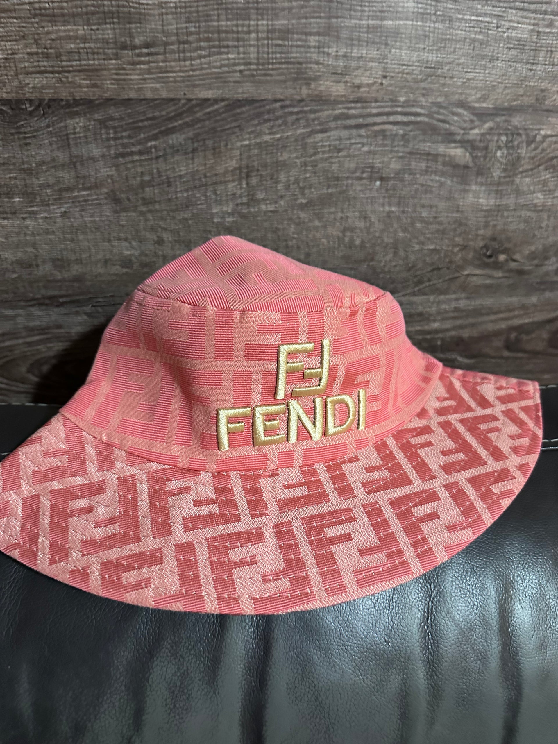 BRAND NEW Fendi PINK Raffia Bucket Hat Fendi FF Woven Raffia Bucket Hat - Bergdorf Goodman main image 2
