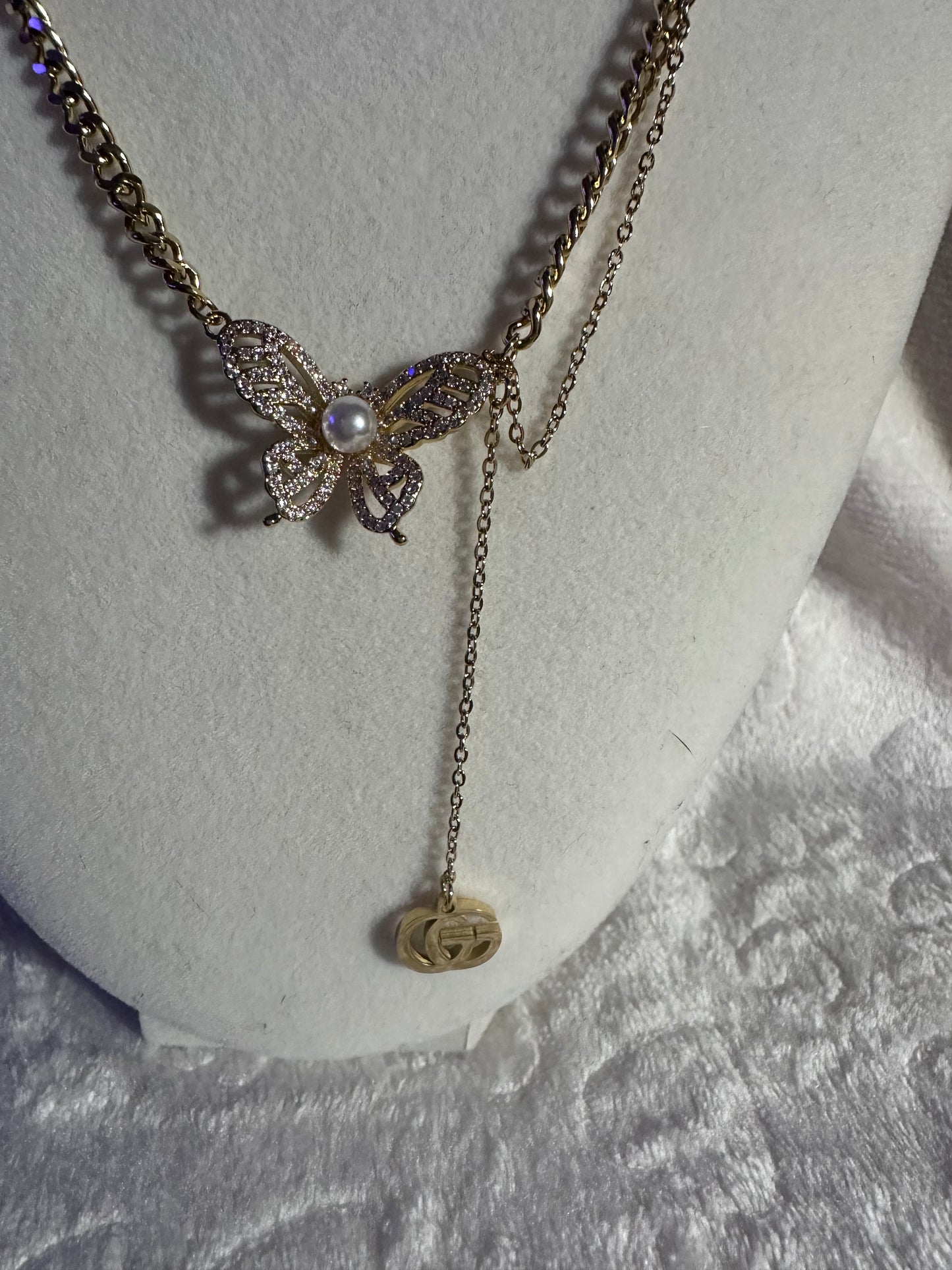 Puchi G Necklace Butterfly