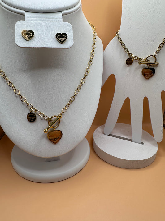 Bride Heart Toggle Set