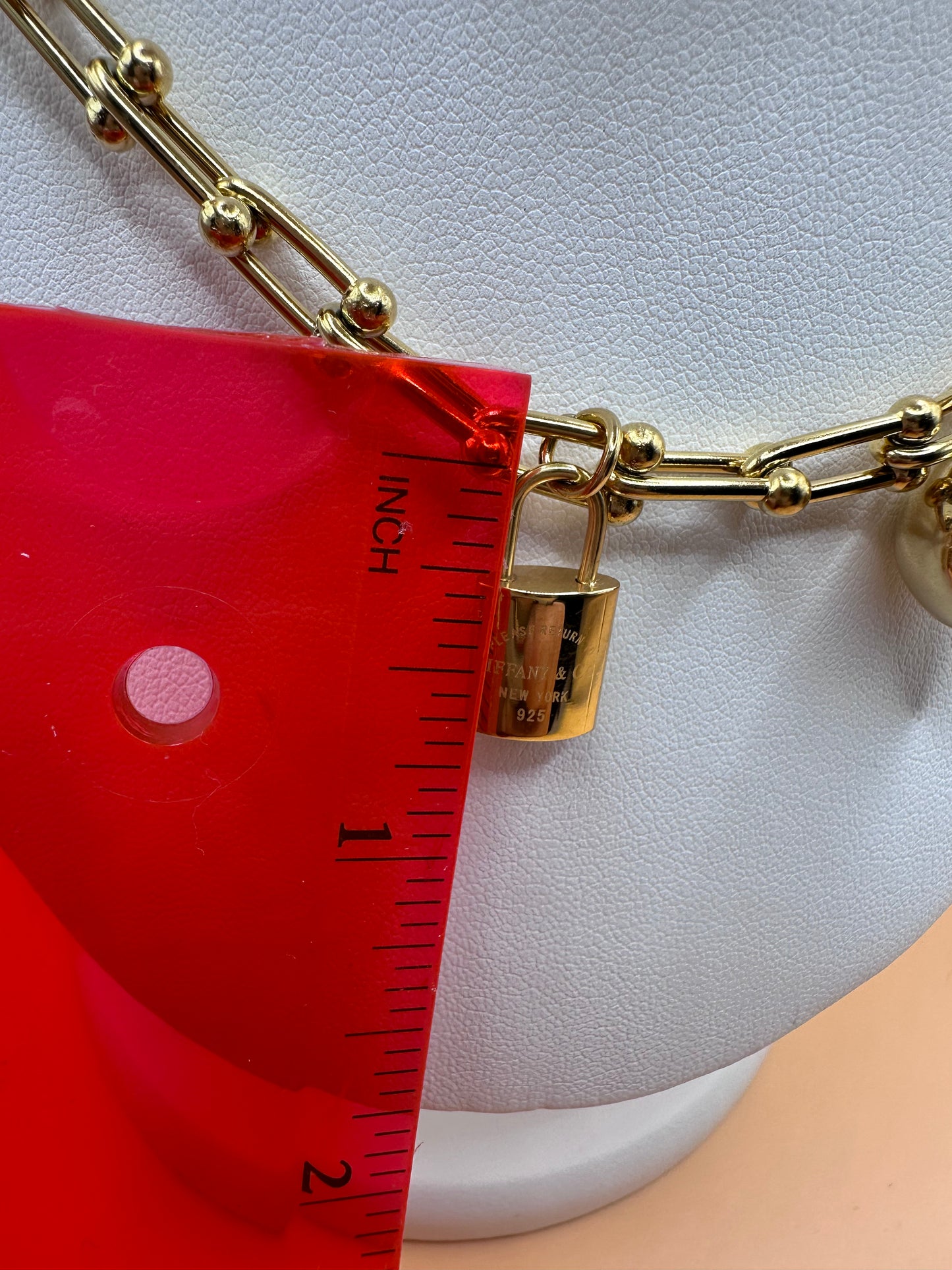 Bride Small Link with Padlock and Ball