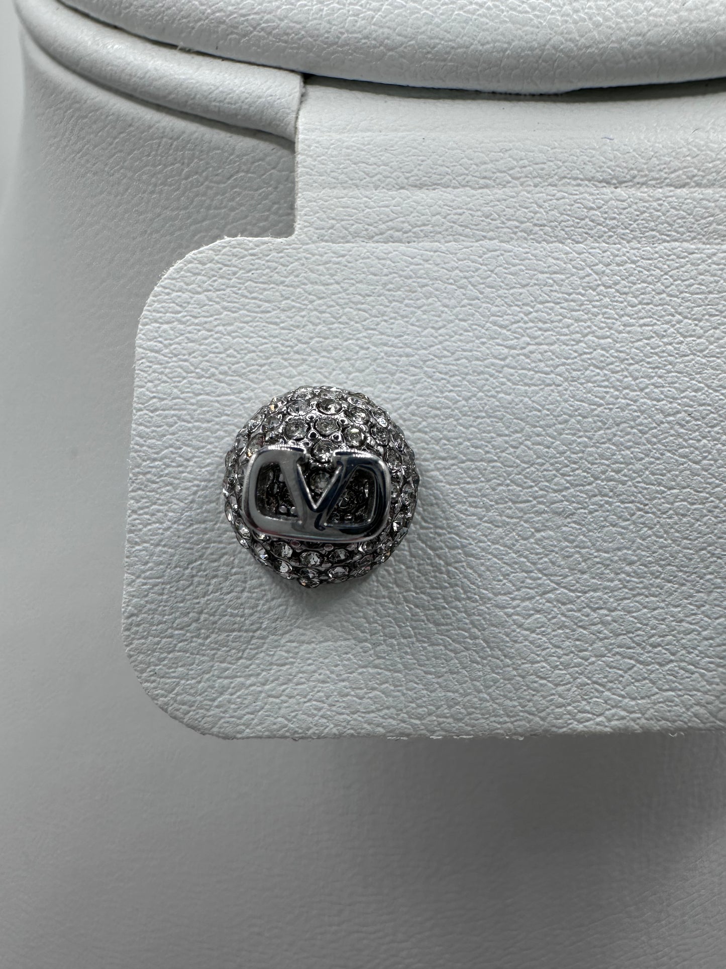 Valen Stud earrings
